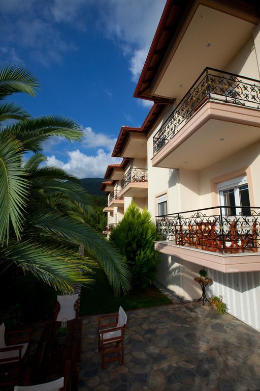 Yiouli Hotel Kokkino Nero Exterior photo